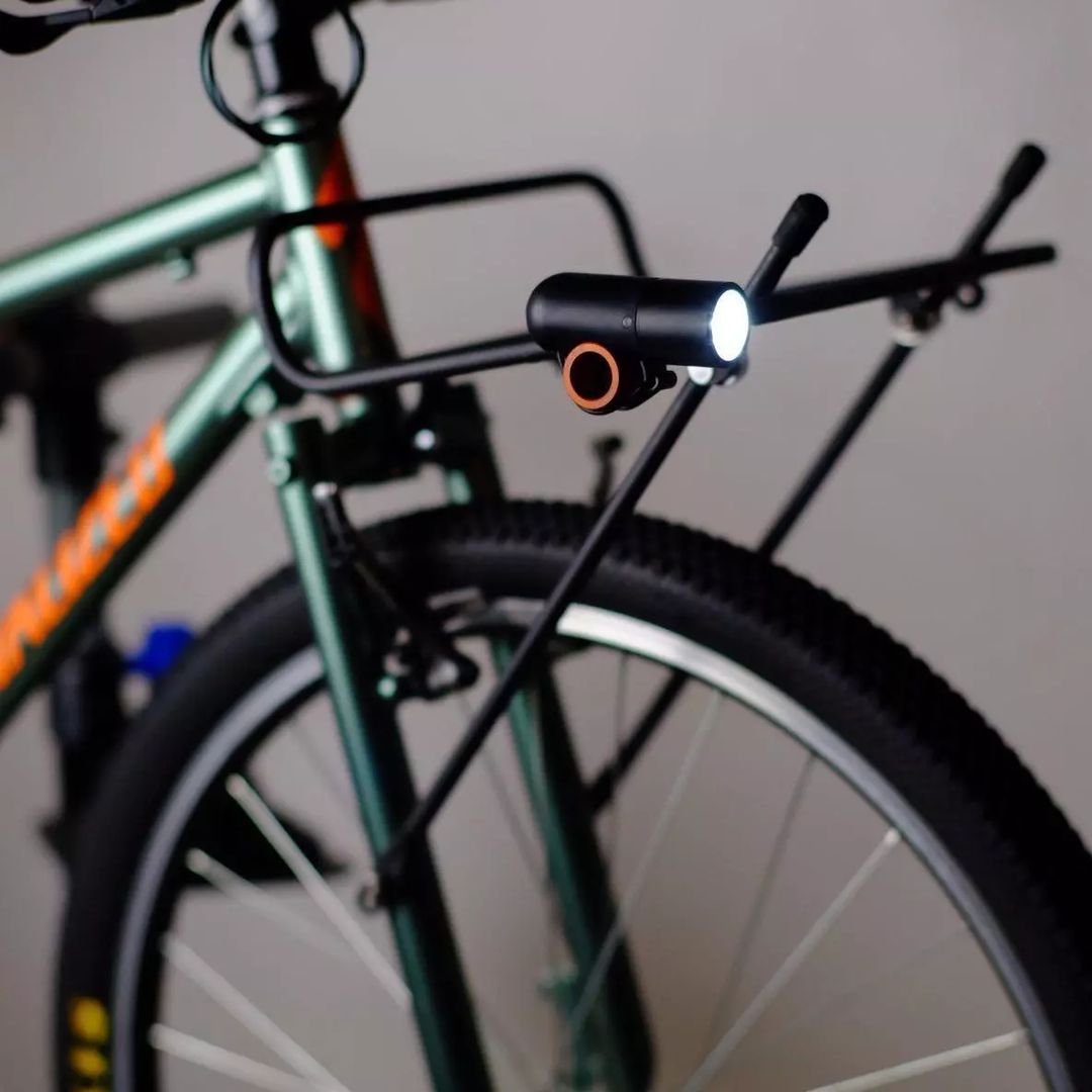 TRNK Components Light Bracket - Silver/Blue