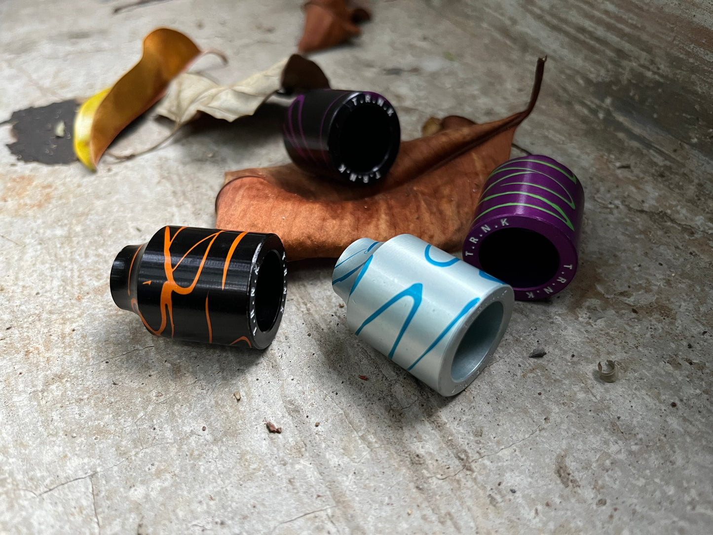 TRNK Components Light Bracket - Black/Purple