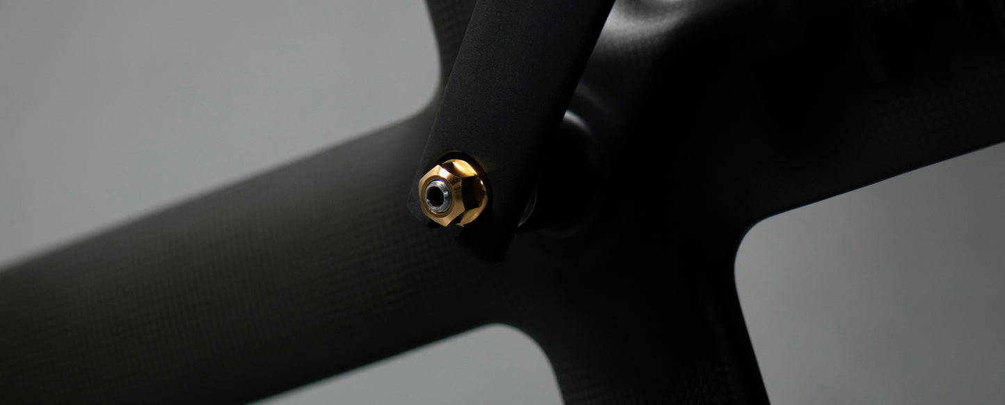 Runwell Elite Hub Nuts - Gold