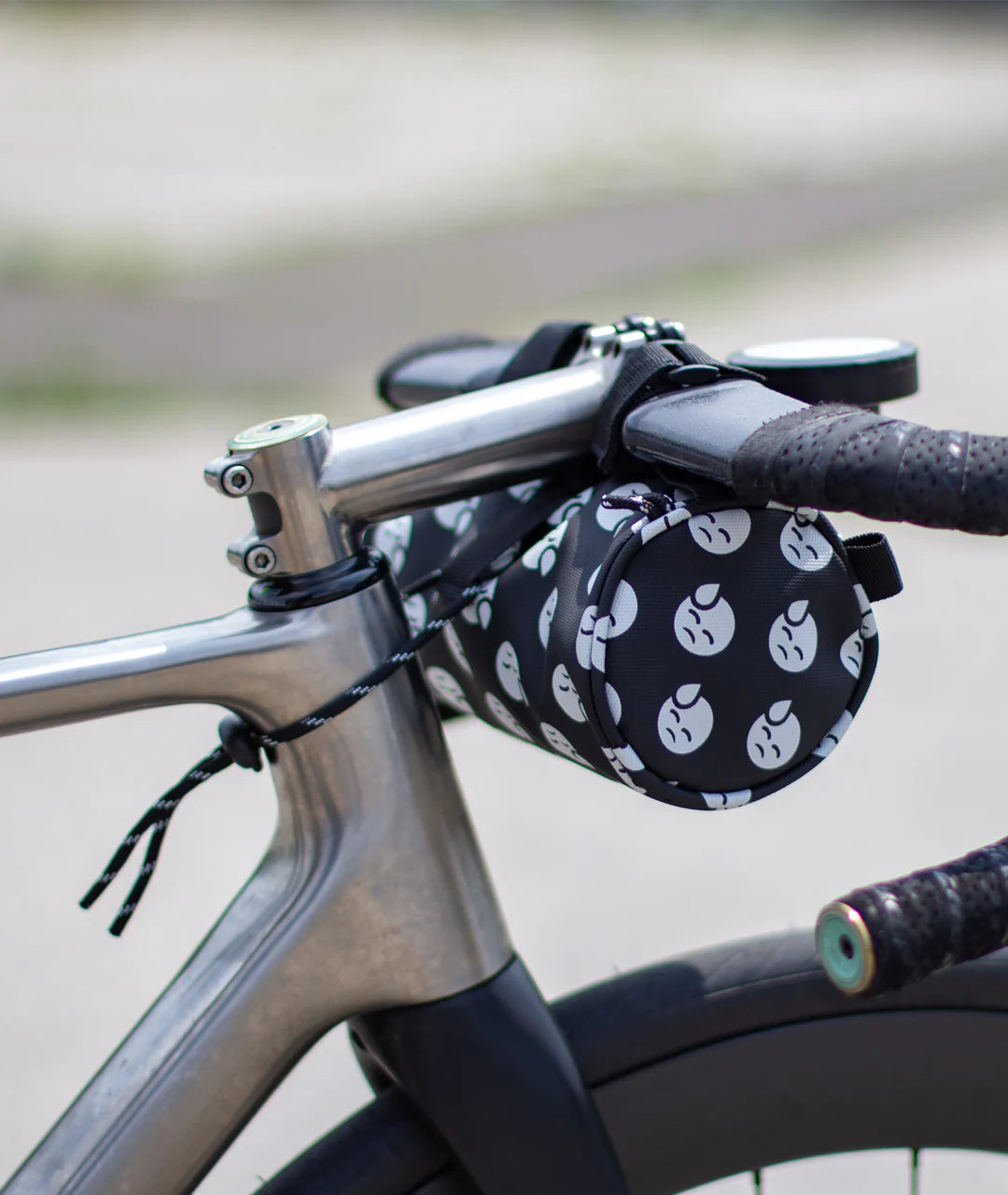 God & Famous Paincave Handlebar Bag 1.2L