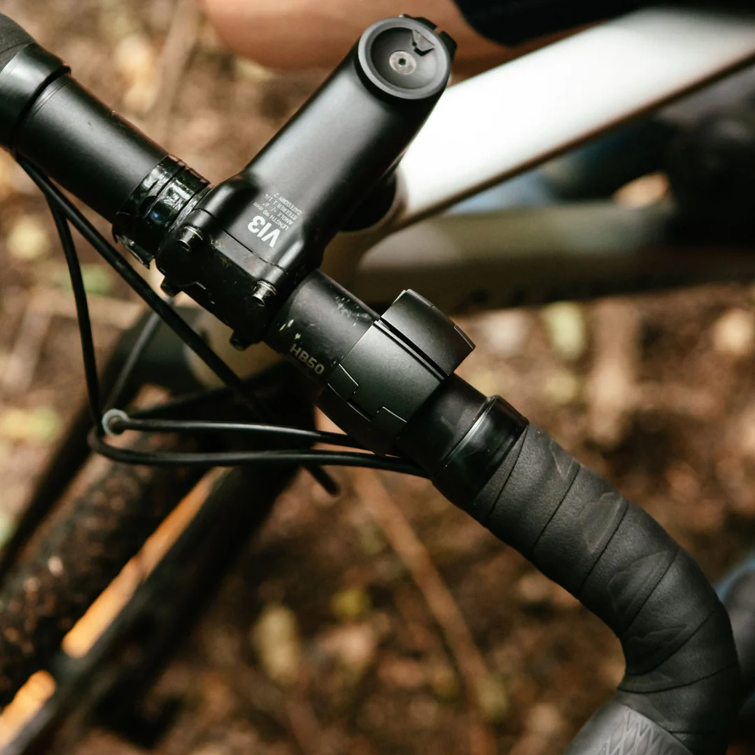 Loop Mount Twist Bicycle Phone Holder - Silver