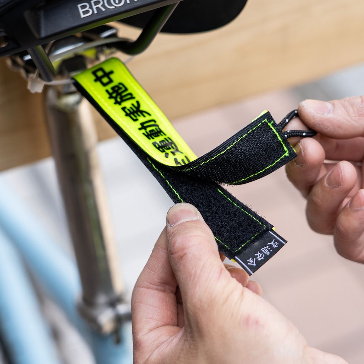 Blue Lug Sandwich Reflector - "Running a Traffic Safety Campaign"