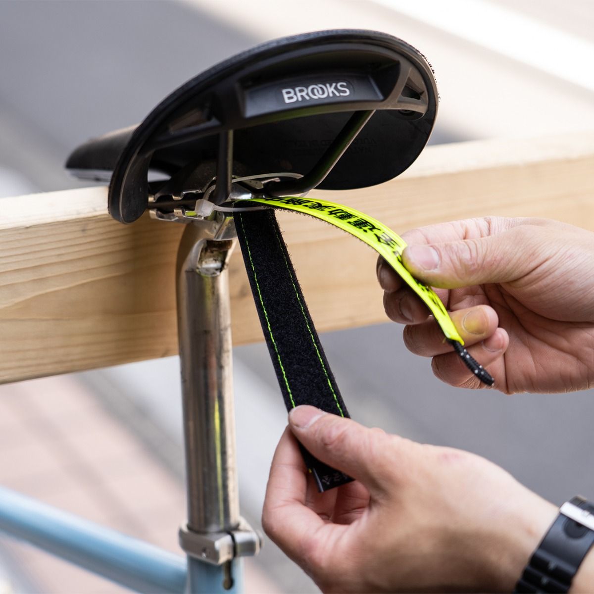 Blue Lug Sandwich Reflector - "Running a Traffic Safety Campaign"