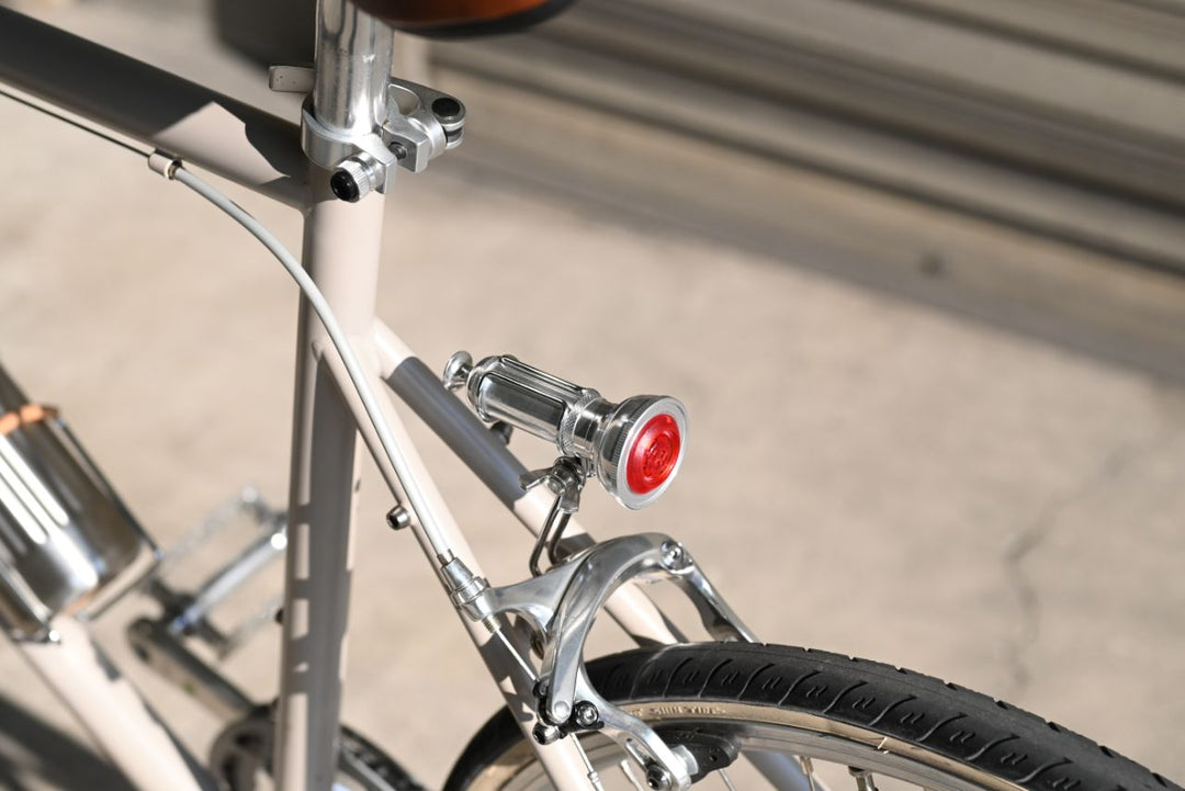 KiLEY V2 Vintage Rear Light - Silver