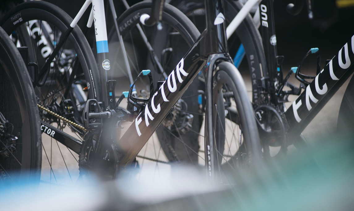 Elite Cannibal XC Bottle Cage