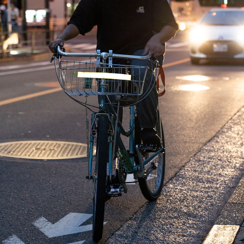 Blue Lug Sandwich Reflector - "Running a Traffic Safety Campaign"