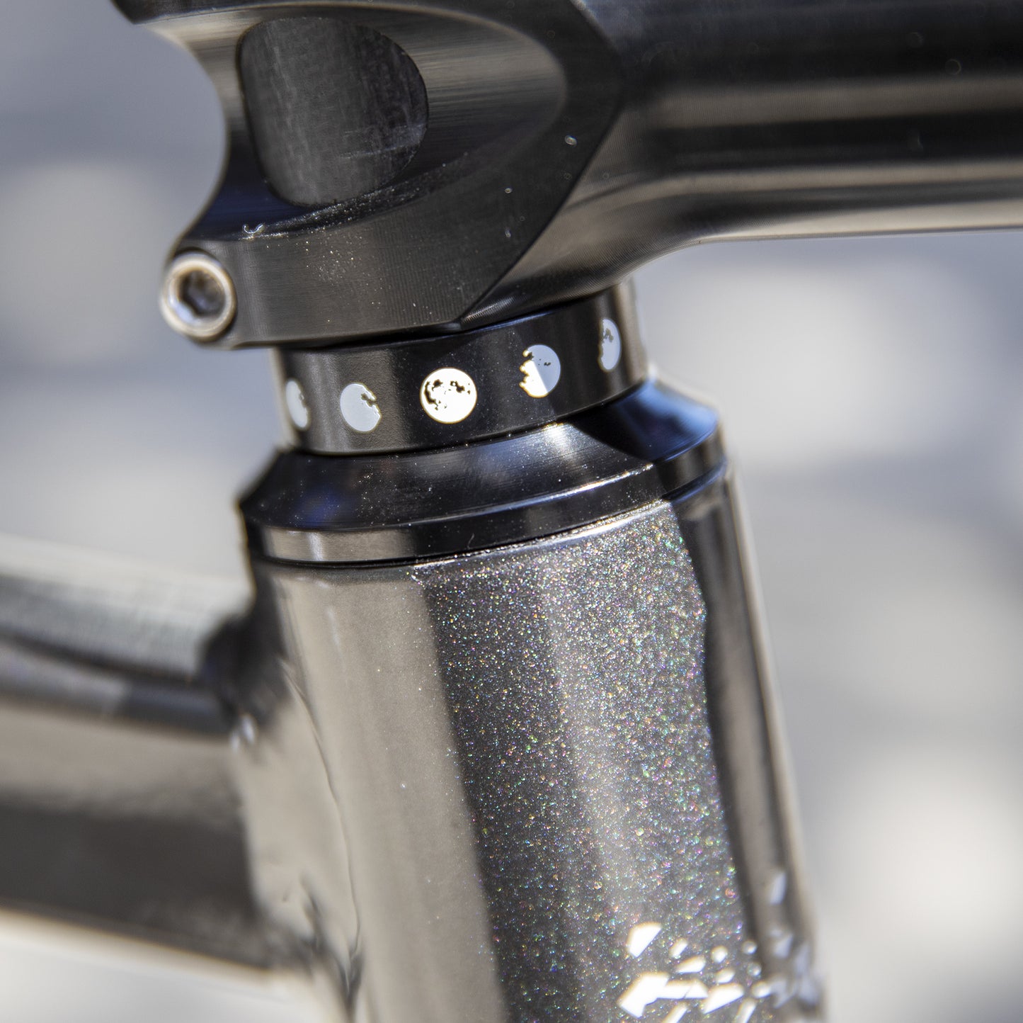MASH Moon Cycle 10mm Spacer - Black