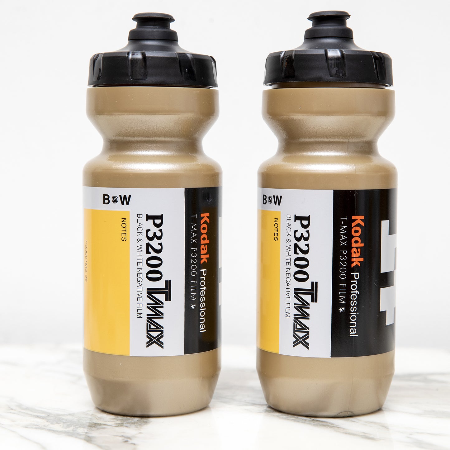 MASH TMAX 3200 22oz Purist Water Bottle
