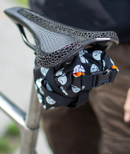 God & Famous Rolltop Saddle