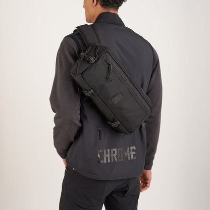 Chrome Industries Kadet Sling Bag - BLCKCHRM 22X