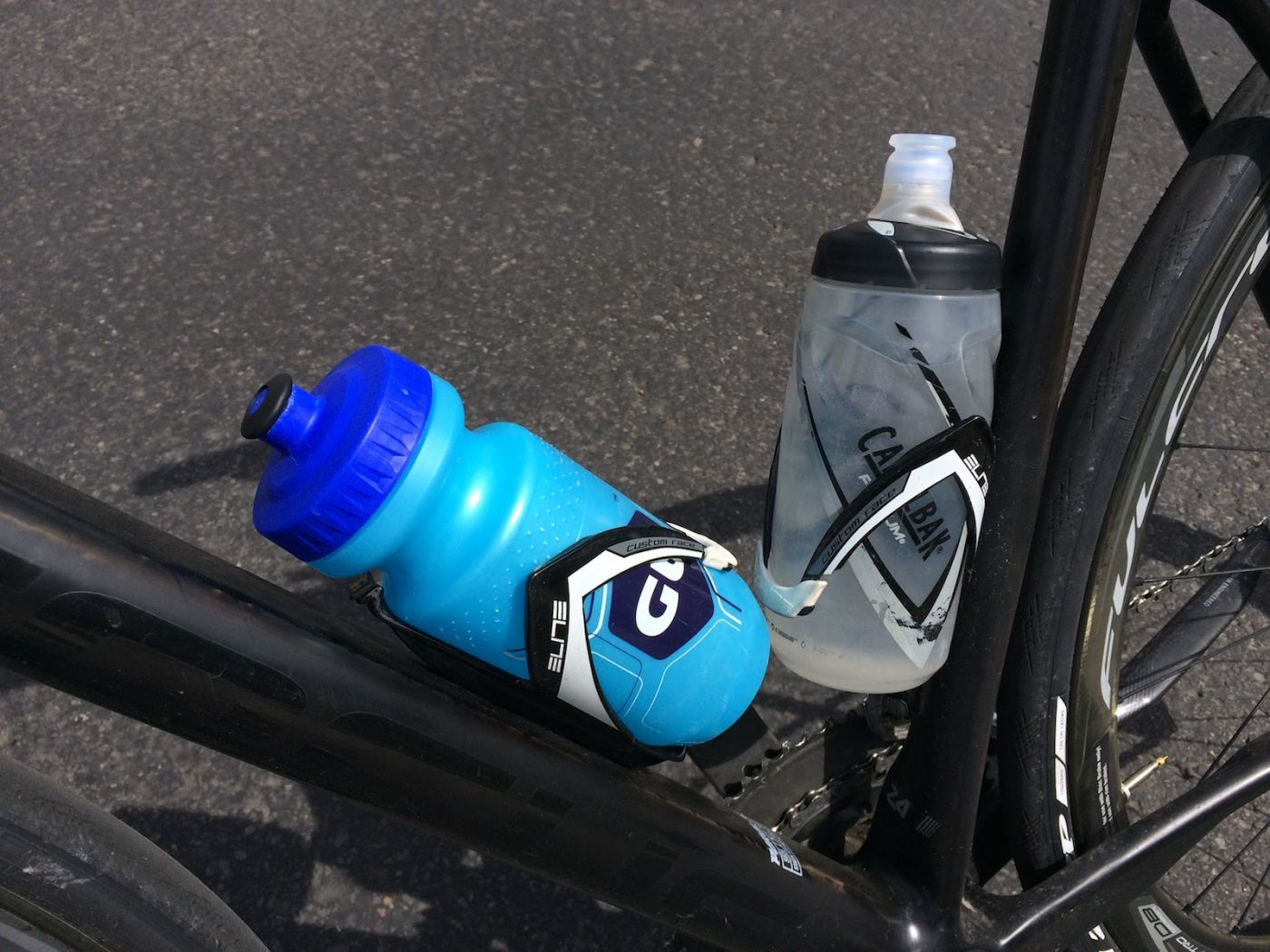 Elite custom race on sale water bottle cage