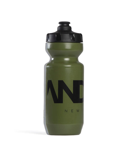 God & Famous Team 22oz Purist Water Bottle - Moss